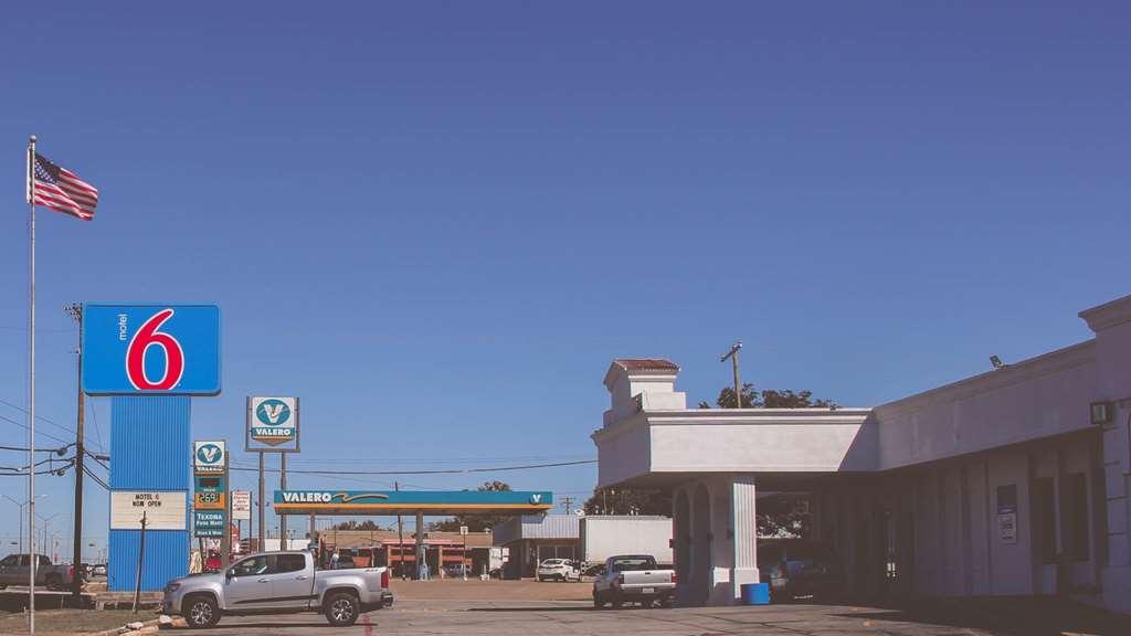 Motel 6 Sherman, Tx Bagian luar foto