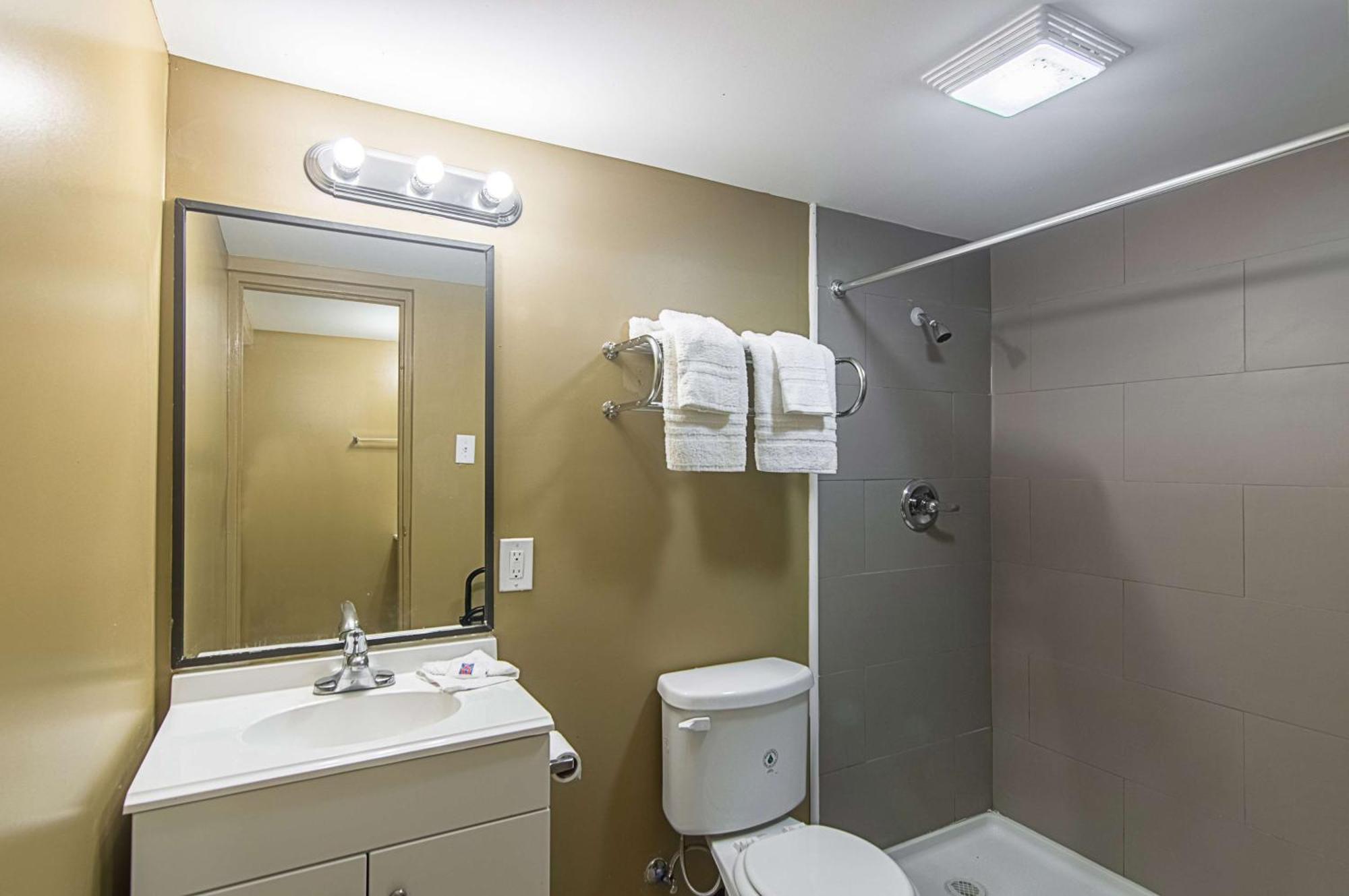 Motel 6 Sherman, Tx Bagian luar foto