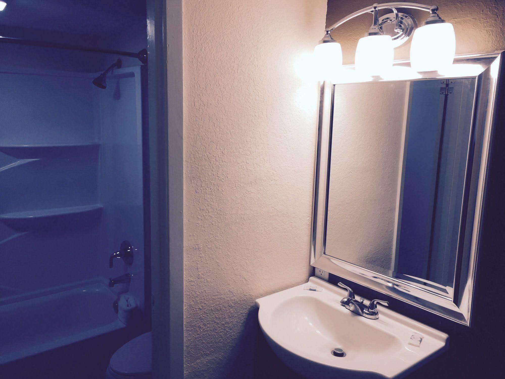 Motel 6 Sherman, Tx Bagian luar foto